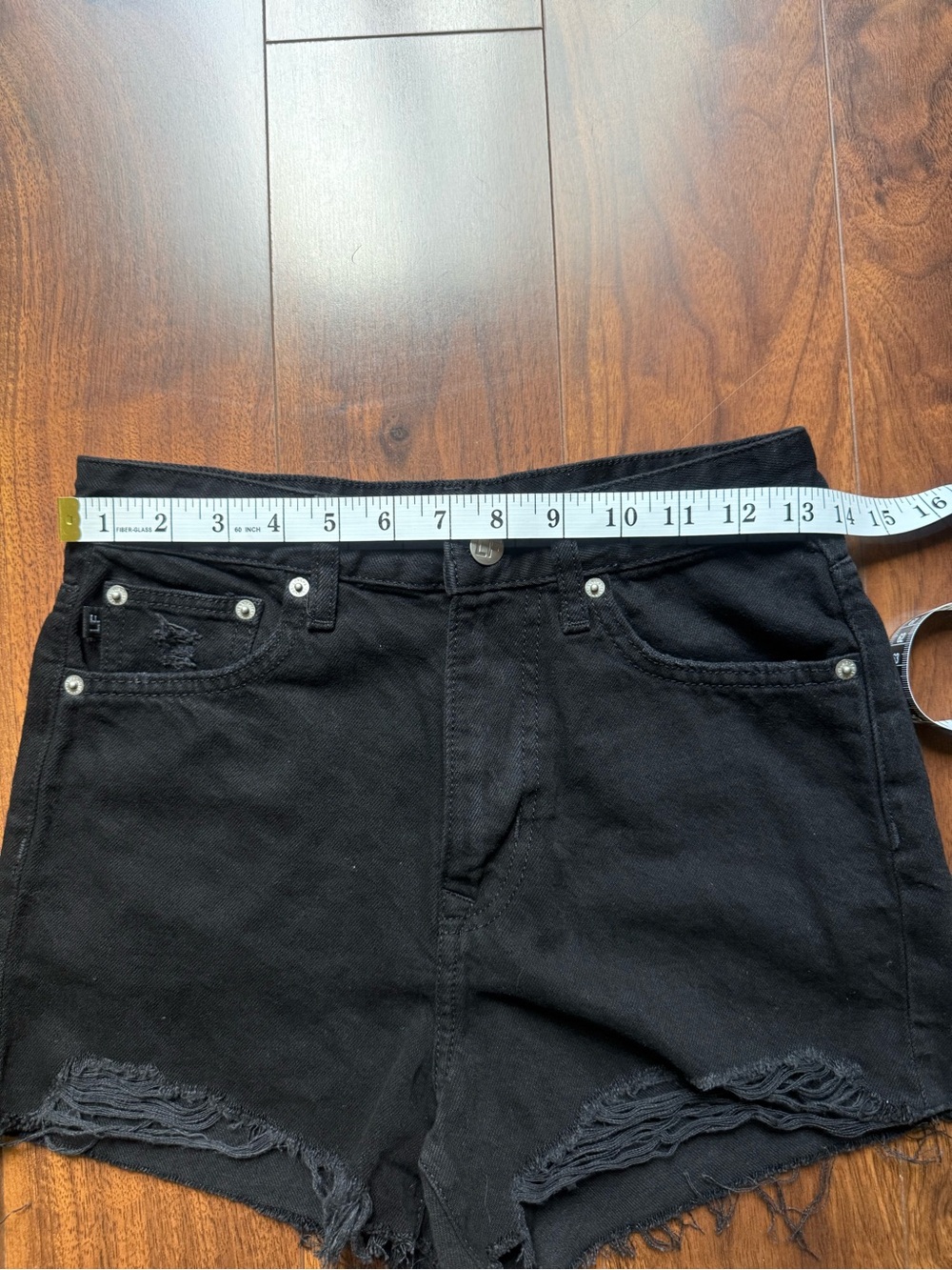 Lovers + Friends Black Denim High-Waisted Cut Off Distressed Shorts / Size 25 - Picture 7 of 8